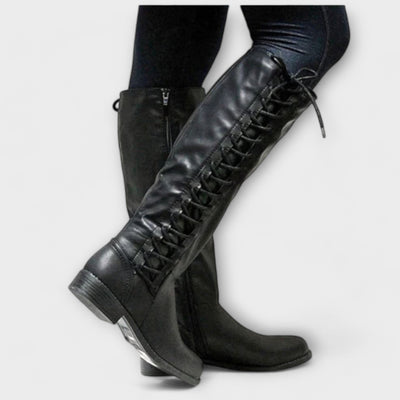 Milenne | Boots with Character