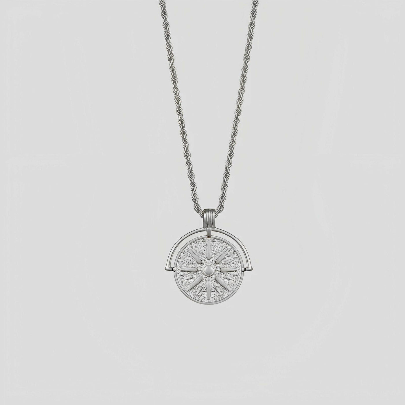 Gili Necklace